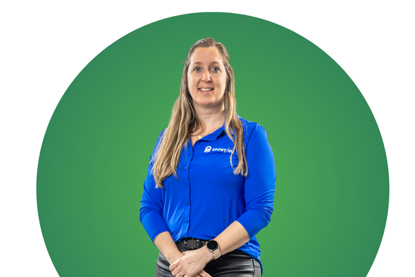 Contact Marloes Giezenaar