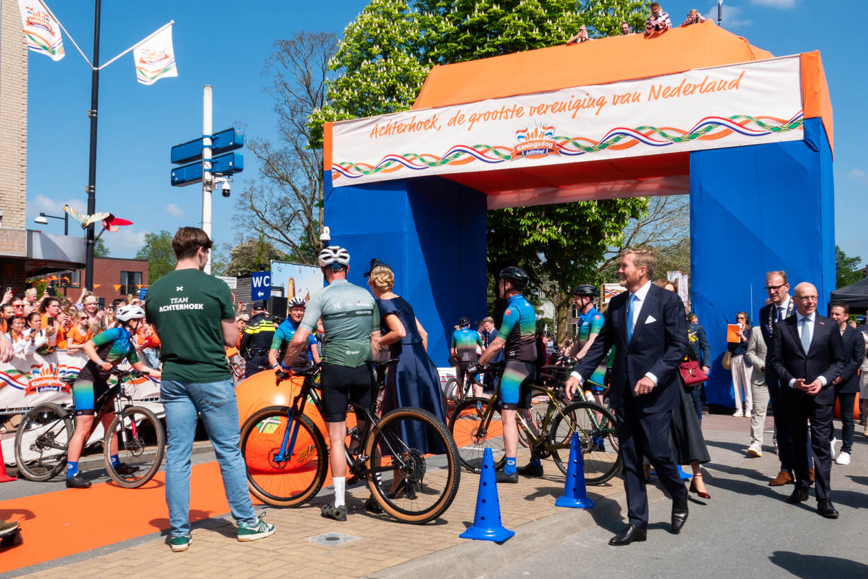 koningsdag-2025-in-doetinchem-15.jpeg